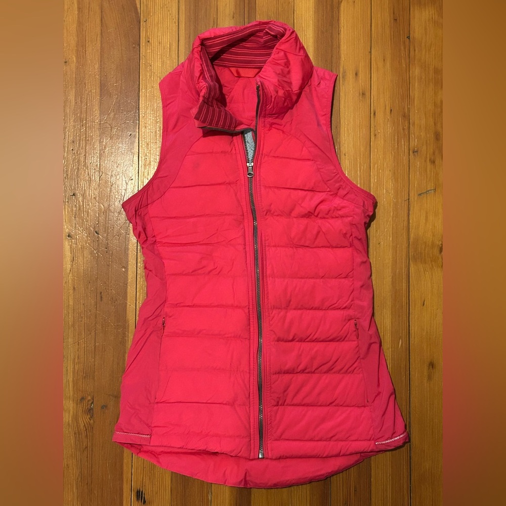 Lululemon down for it all size 4